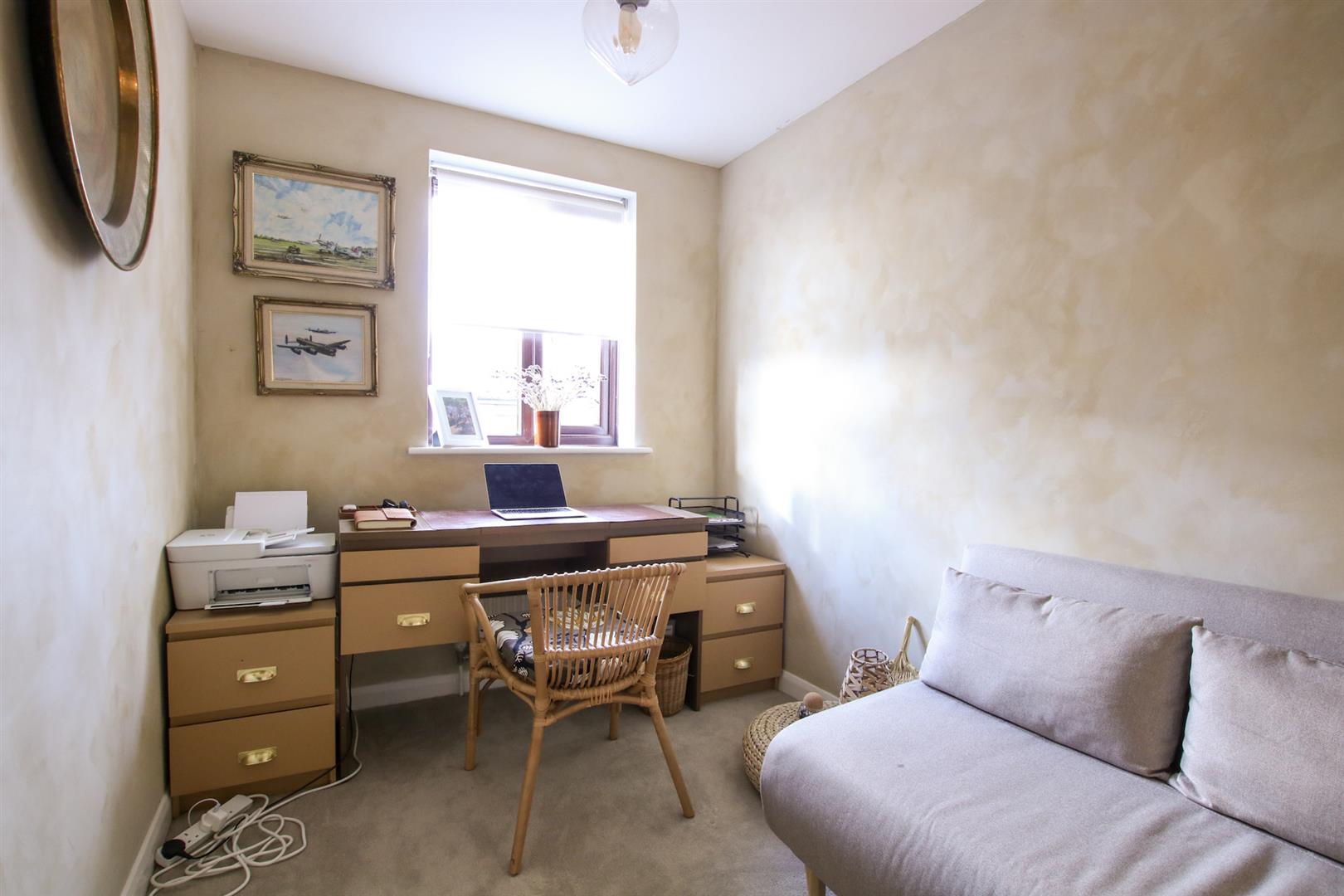 Surrey Close, Framlingham Gallery Image